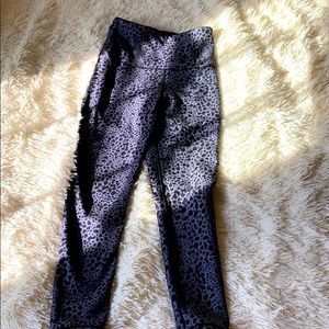 Brand new reversible leggings!